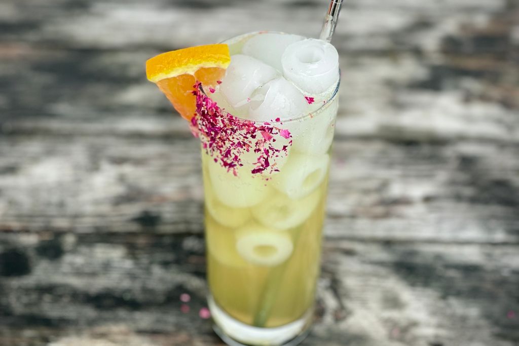 The Bees Squeeze Herbal Mocktail